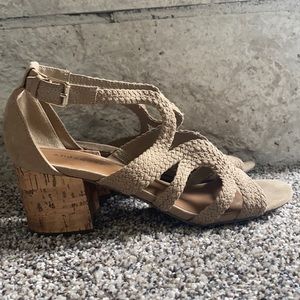 Indigo Rd. Women’s 8 cork heel sandal
